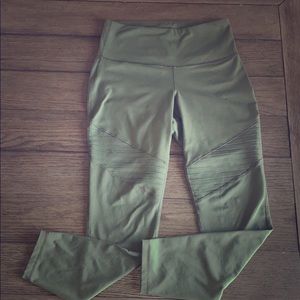 OLIVE MOTO LEGGINGS